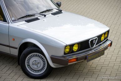 Alfa Romeo Alfetta 2.0 QV, 1983