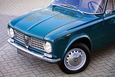 Alfa Romeo Giulia 1300, 1964