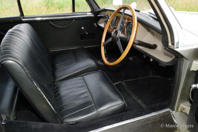 Aston Martin DB2/4, 1954