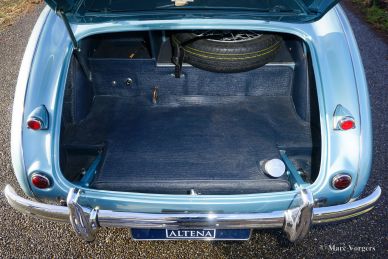 Austin Healey 100/4 BN2, 1956