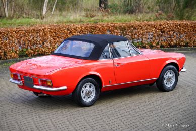 Fiat 124 Sport Spider 1800, 1973