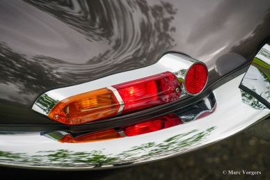 Jaguar E-type 4.2 Litre FHC, 1965