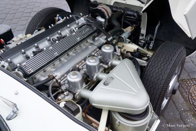 Jaguar E-type 4.2 Litre FHC S2, 1969