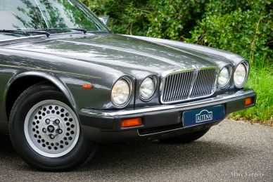 Jaguar XJ12 Sovereign, 1986