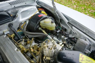 Mercedes-Benz 280SL (R107), 1985