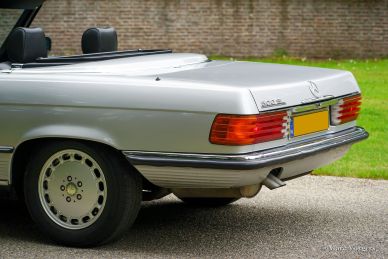 Mercedes-Benz 500 SL, 1985