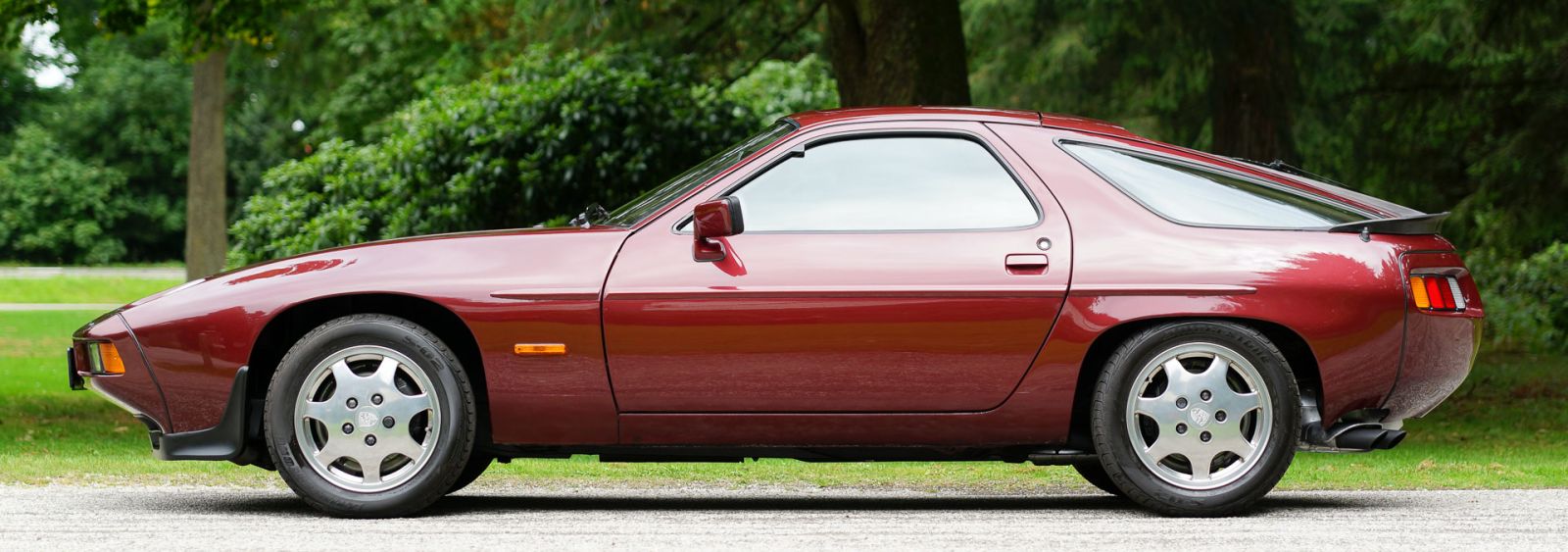 Porsche 928 S, 1984