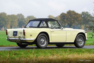 Triumph TR 250, 1968