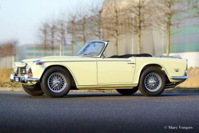 Triumph TR 250, 1968