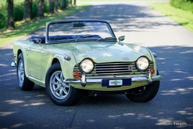 Triumph TR 250, 1968