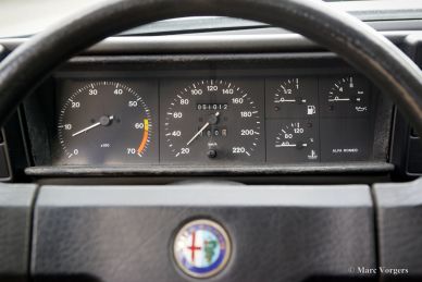 Alfa Romeo 75 1.8 IE, 1990