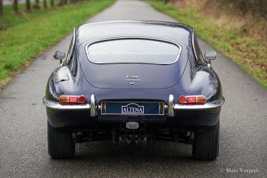 Jaguar E-type 4.2 Litre S1 FHC, 1965