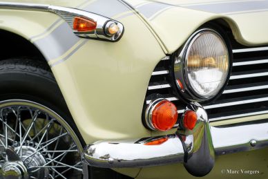 Triumph TR 250, 1968