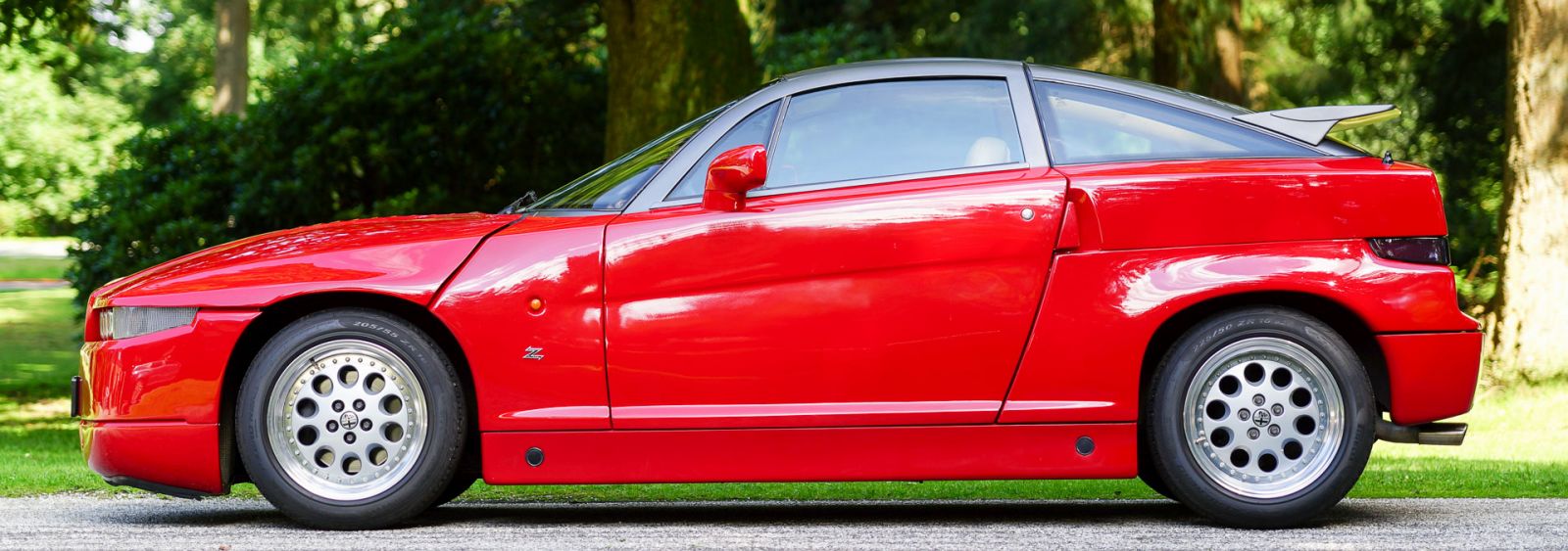 Alfa Romeo SZ, 1990