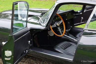 Jaguar E-type 4.2 Litre FHC S2, 1969