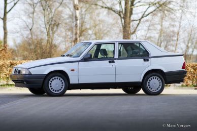 Alfa Romeo 75 1.8 IE, 1990