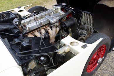 Aston Martin DB2/4, 1955