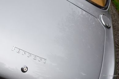 Ferrari 330 GT 2+2 series 1, 1964