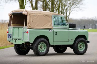 Land Rover 88 Series IIA, 1966