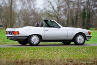 Mercedes-Benz 280SL (R107), 1985
