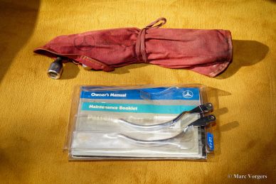 Mercedes-Benz 560 SL, 1988