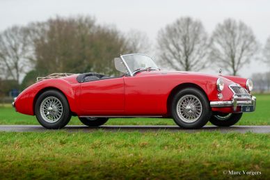 MG MGA 1600 Mk 2 roadster, 1962