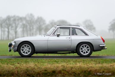 MG MGB GT V8 rally car, 1975