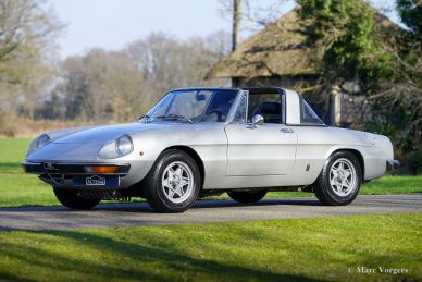 Alfa Romeo 2000 Spider Veloce, 1973