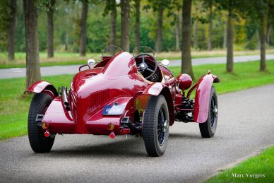 Bentley 3/8 Racer by Racing Green Engineering, 1953