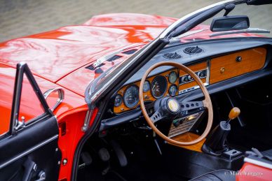 Fiat 124 Sport Spider 1800, 1973