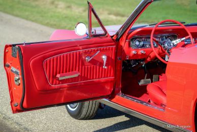 Ford Mustang 289 convertible, 1965