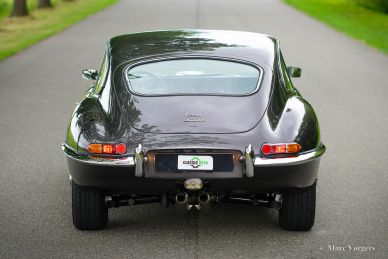 Jaguar E-type 4.2 Litre FHC, 1965
