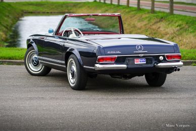 Mercedes-Benz 230 SL ‘Pagode’, 1966