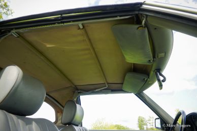 Mercedes-Benz 300 SL (R107), 1986