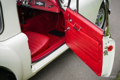 MG MGA 1500 Coupe, 1957