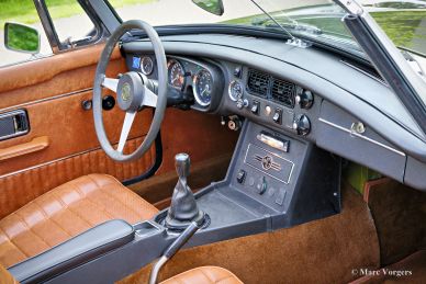 MG MGB roadster, 1975