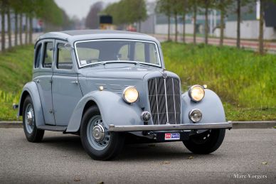 Morris 14/6 saloon, 1937