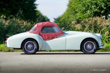 Triumph TR2 ‘Long Door’, 1954