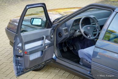 Alfa Romeo 164 3.0 V6, 1990