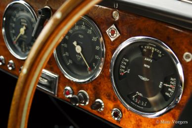 Aston Martin DB2/4, 1954