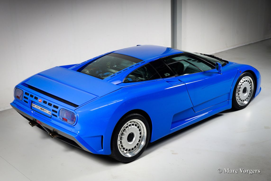 Роналду приобрел редкую модель автомобиля Bugatti eb110