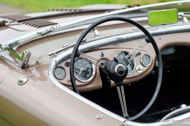Austin Healey 100/4 BN-2, 1956