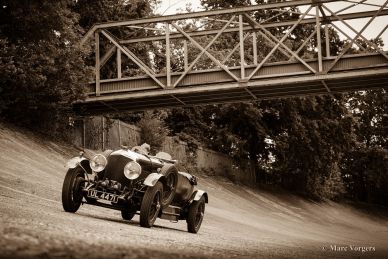 The Spirit of Brooklands – Captured in Colour