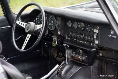 Jaguar E-type V12 FHC 2+2, 1971