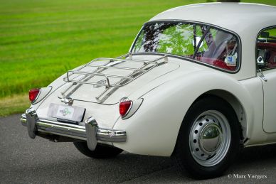 MG MGA 1500 Coupe, 1957