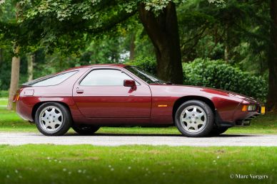 Porsche 928 S, 1984