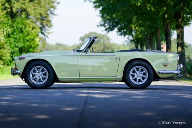 Triumph TR 250, 1968