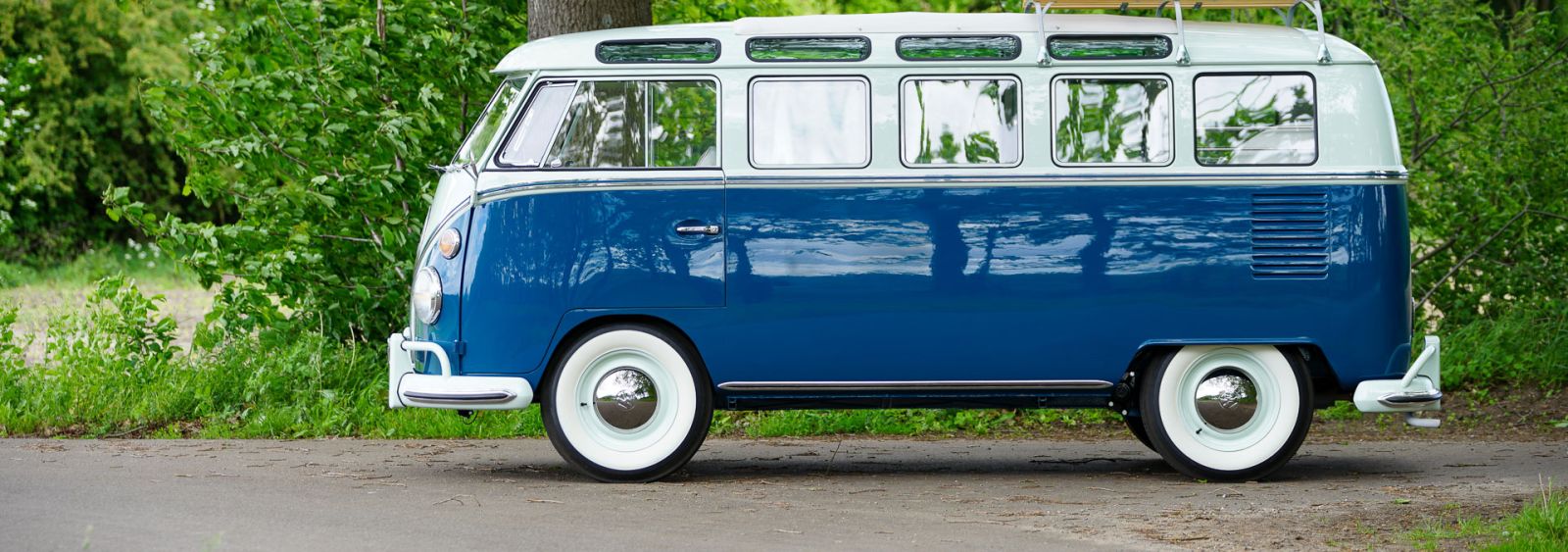 Volkswagen Type 2 T1 Samba 21-window Deluxe, 1966 Restoration
