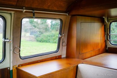 Volkswagen Type 2 T1 Camper, 1964