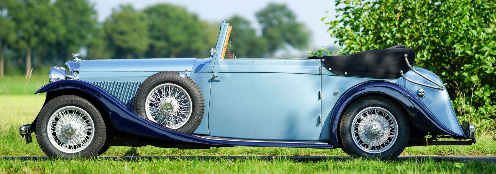 Bentley 4¼ Litre DHC, 1937